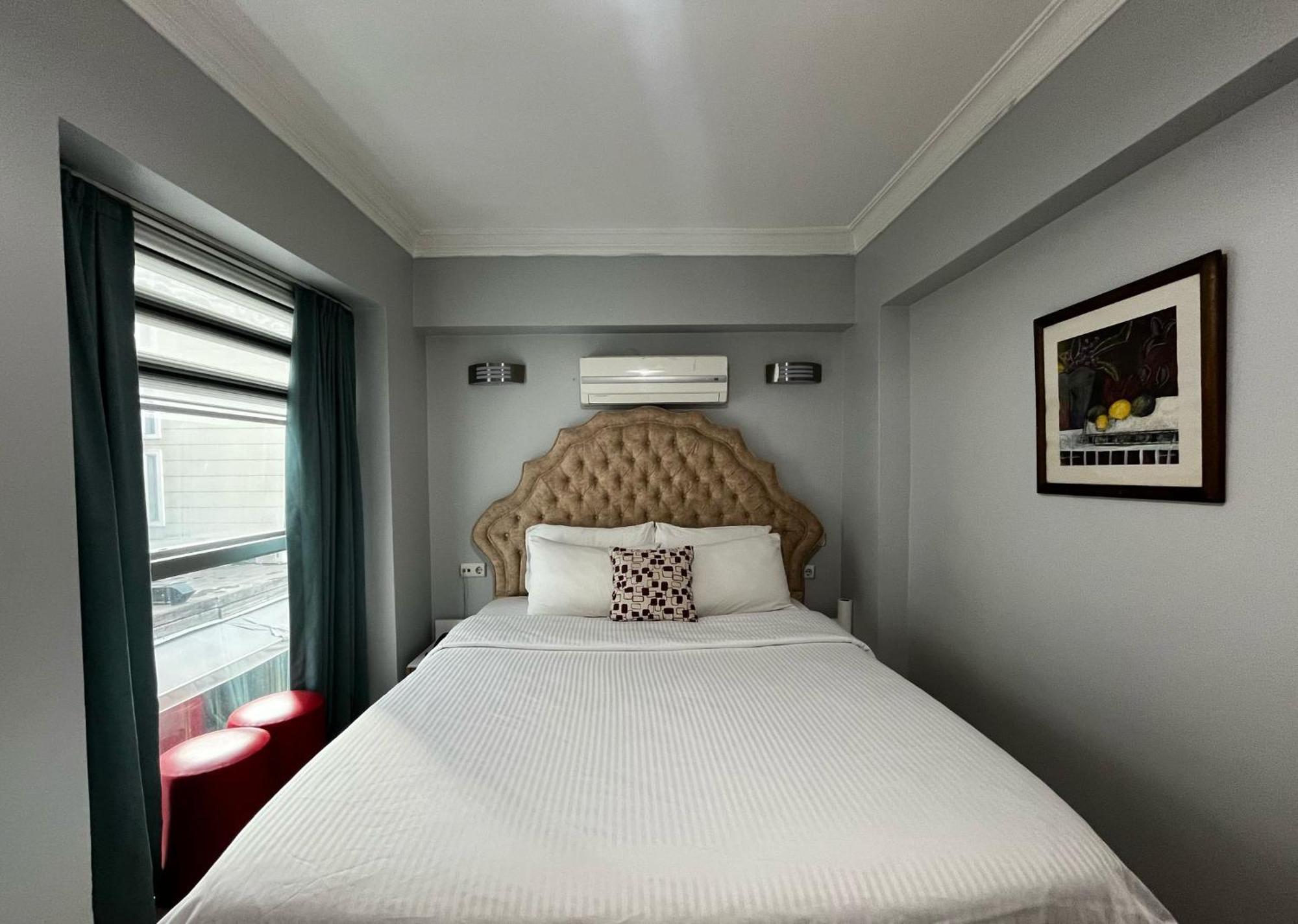 Invivo Hotel İzmir Buitenkant foto